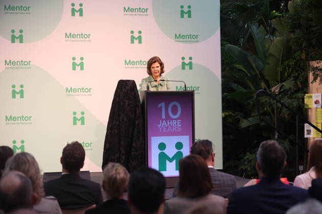 Queen Silvia of Sweden at the Mentor Foundation s anniversary celebration on Mainau Island, Mainau, October 8, 2026 Copyright: xAgenturxMatthiasxWehnertx xM.xGränzdörferx