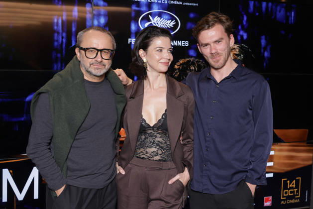 Exclusive - Minotaure Premiere - Paris Exclusive - Andrey Zvyagintsev, Iris Lebedeva and Yuriy Zavalnyouk attend the photocall for the premiere of The Minotaure held at the UGC Les Halles Cinema in Paris, France on October 8, 2026. Photo by David Boyer ABACAPRESS.COM Paris France Copyright: xBoyerxDavid ABACAx