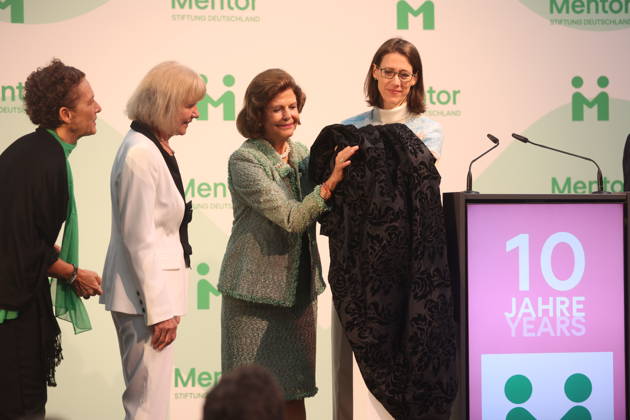 Sybille Perez, Monika Brandt, Countess Bettina Bernadotte, and Queen Silvia of Sweden at the Mentor Future Prize award ceremony during the Mentor Foundation’s anniversary celebration on Mainau Island, Mainau, October 8, 2026 Copyright: xAgenturxMatthiasxWehnertx xM.xGränzdörferx