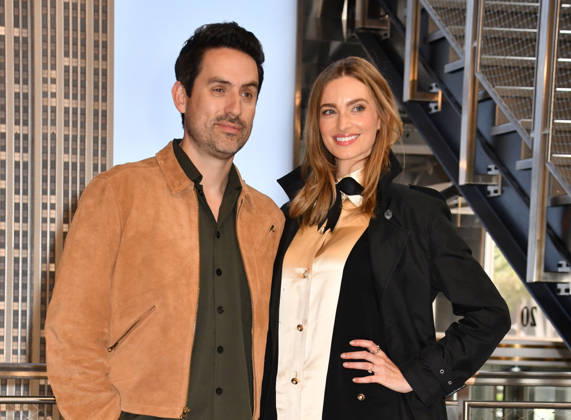 NEW YORK, NY- OCTOBER 8: Ed Weeks and Allegra Edwards at the Empire State Building to Celebrate the Premiere of CBS New Series, Eternally Yours on October 8, 2026 in New York City. Credit: AdMedia New York City USA - ZUMAa123 20261008_zaa_a123_098 Copyright: xJohnxFyckex