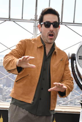 NEW YORK, NY- OCTOBER 8: Ed Weeks at the Empire State Building to Celebrate the Premiere of CBS New Series, Eternally Yours on October 8, 2026 in New York City. Credit: AdMedia New York City USA - ZUMAa123 20261008_zaa_a123_103 Copyright: xJohnxFyckex