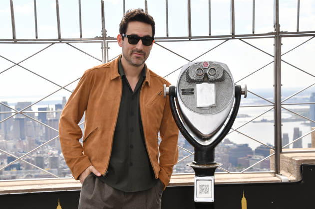 NEW YORK, NY- OCTOBER 8: Ed Weeks at the Empire State Building to Celebrate the Premiere of CBS New Series, Eternally Yours on October 8, 2026 in New York City. Credit: AdMedia New York City USA - ZUMAa123 20261008_zaa_a123_104 Copyright: xJohnxFyckex