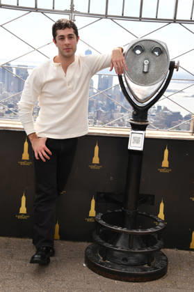 NEW YORK, NY- OCTOBER 8: Jaren Lewison at the Empire State Building to Celebrate the Premiere of CBS New Series, Eternally Yours on October 8, 2026 in New York City. Credit: AdMedia New York City USA  - ZUMAa123 20261008_zaa_a123_116 Copyright: xJohnxFyckex