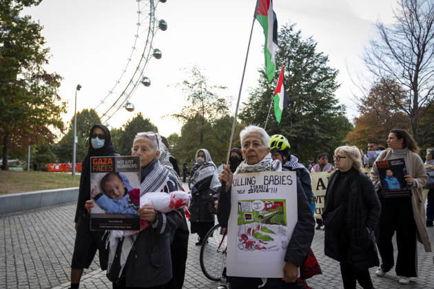 Pro-Palestine Silent Funeral Procession Central London, October 8, 2026 A pro-Palestine silent funeral procession took place in Central London, with demonstrators walking in silence to remember Palestinians killed in the conflict in Gaza. Participants carried Palestinian flags and placards, while some held a coffin and others carried effigies wrapped in burial shrouds, symbolising those killed in the conflict., Credit:Zak Irfan Avalon Copyright: xZakxIrfanx xAvalonx 1141557255