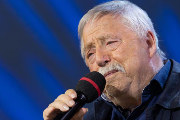 Frankfurt Book Fair 2026: Wolf Biermann presents his book *Ihr löscht das Feuer mit Benzin* on the literature stage hosted by ARD, ZDF, and 3sat, Frankfurt am Main, Hesse, Germany, Exhibition Center