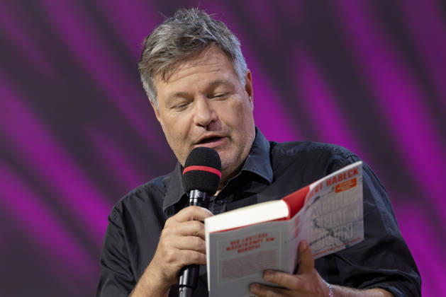 Frankfurt Book Fair 2026: Robert Habeck presents his new book, *Arctic Meltdown*, on the literature stage hosted by ARD, ZDF, and 3sat; Frankfurt am Main, Hesse, Germany; Exhibition Center