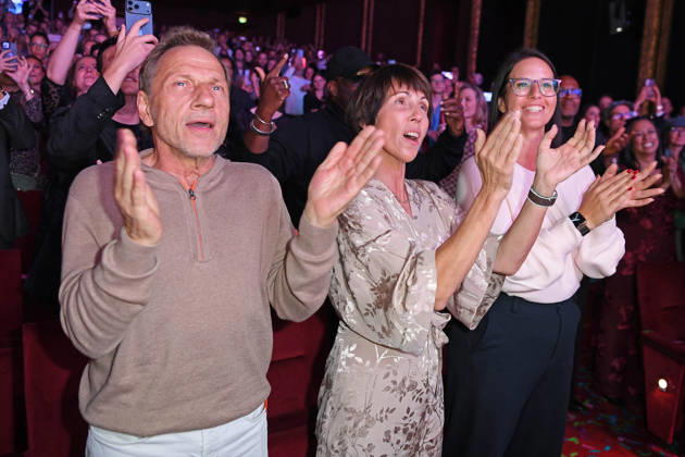 Richy Mueller with his wife Christl Stumhofer and daughter Leslie Mueller at the JULIA MUSICAL PREMIERE at the Stage Palladium Theater in Stuttgart on October 8, 2026