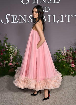 ˜Sense and Sensibility™ Los Angeles Premiere Esme Creed-Miles arriving at the Sense and Sensibility Los Angeles premiere held at the United Theatre in Los Angeles, Ca. on October 7, 2026. Los Angeles United Theatre California USA Copyright: xStarbuck xAFF-USA.COMx