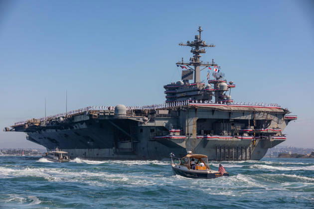 October 8, 2026, San Diego, California, USA: USS Abraham Lincoln returns to San Diego after spending more than 250 uninterrupted days at sea without a port call. The carrier departed San Diego on November 21, 2025, originally scheduled for a six-to-seven-month deployment, but was extended as the U.S. remained engaged in war against Iran following strikes that began on February 28, 2026.The vessel, which garnered global attention due to a lengthy deployment and reports about poor conditions and suicide attempts, returns to California. San Diego USA - ZUMAf22_ 20261008_zaf_f22_016 Copyright: xDarenxFentimanx