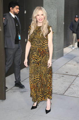 October 8, 2026, New York, New York, USA: LESLIE GROSSMAN arrives at ABC Studios New York USA - ZUMAh16_ 20261008_zaf_h16_022 Copyright: xDanxHerrickx