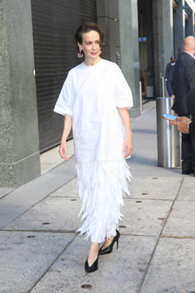 October 8, 2026, New York, New York, USA: SARAH PAULSON arrives at ABC Studios New York USA - ZUMAh16_ 20261008_zaf_h16_053 Copyright: xDanxHerrickx