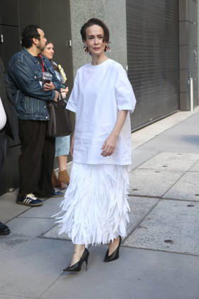 October 8, 2026, New York, New York, USA: SARAH PAULSON arrives at ABC Studios New York USA - ZUMAh16_ 20261008_zaf_h16_056 Copyright: xDanxHerrickx