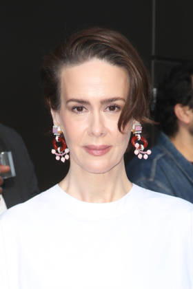 October 8, 2026, New York, New York, USA: SARAH PAULSON arrives at ABC Studios New York USA - ZUMAh16_ 20261008_zaf_h16_063 Copyright: xDanxHerrickx