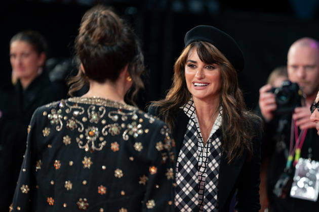 La Bola Negra Premiere during the 70th BFI London Film Festival in London - 08 Oct 2026 Ana Villafane and Penélope Cruz attend the La Bola Negra Premiere during the 70th BFI London Film Festival held at BFI Southbank. London United Kingdom Copyright: xLounisxTiarx xSOPAxImagesx _DSC4636