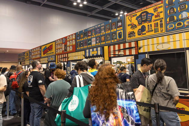 New York Comic Con 2026, People in costumes and makeup pose during New York Comic Con 2026 at the Javits Center in New York City, United States, on Thursday, October 8, 2026. NEW YORK NEW YORK UNITED OF AMERICA Copyright: xVANESSAxCARVALHOx