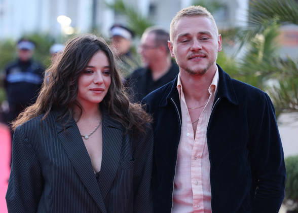 Zoe Adjani, Ben Hardy Arriving at the opening night of the 37th edition of the British and Irish Film Festival in Dinard on October 9, 2026 Denis Guignebourg Bestimage Celebrities at the opening night of the 37th edition of the British and Irish Film Festival in Dinard on October 9, 2026, Dinard, France  Copyright: xDenisxGuignebourgx xBestimagexDenisxGuignebourgx xBestimagex