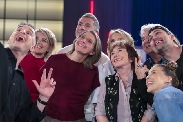 Özcan Cosar, Sabine Heinrich, Ronja Schnabel, Micky Beisenherz, Susan Link, Elfie Donnelly, Ronald Schnabel, David Garrett, and LaFee during the taping of the WDR talk show *Kölner Treff* at WDR Studio BS 3 in Cologne, October 8, 2026 Foto:xR.xSchmiegeltx xFuturexImagex koelner_treff0810_6003