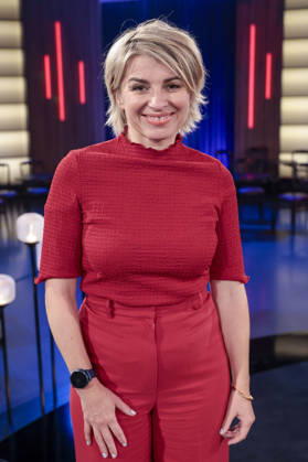 Sabine Heinrich during the taping of the WDR talk show Kölner Treff at WDR Studio BS 3 in Cologne, October 8, 2026 Foto:xR.xSchmiegeltx xFuturexImagex koelner_treff0810_6006