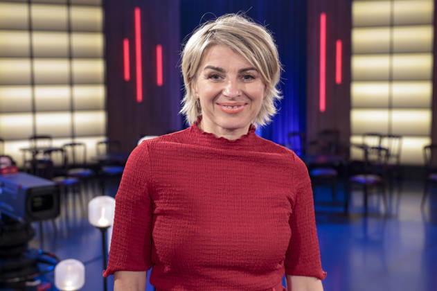 Sabine Heinrich during the taping of the WDR talk show Kölner Treff at WDR Studio BS 3 in Cologne, October 8, 2026 Foto:xR.xSchmiegeltx xFuturexImagex koelner_treff0810_6007