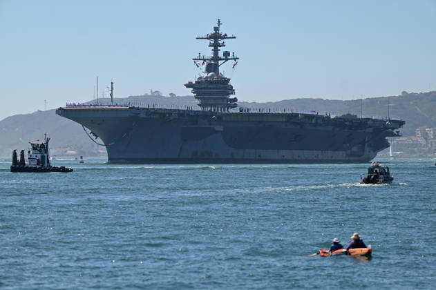 USS Abraham Lincoln returns to home port of San Diego after near-record deployment SAN DIEGO, UNITED STATES - OCTOBER 08: The USS Abraham Lincoln Nimitz-class aircraft carrier approaches its homeport at Naval Air Station North Island on return from its historic 10-month deployment on October 8, 2026 as seen from the Port of San Diego in San Diego, California, United States. The USS Abraham Lincoln (CVN 72) set a U.S. Navy record spending over 260 days consecutively at sea without a port call while playing a key role in Operation Epic Fury and regional maritime security operations in the Middle East. Carlos A. Moreno Anadolu San Diego United States. Editorial use only. Please get in touch for any other usage. Copyright: x2026xAnadoluxCarlosxA.xMorenox