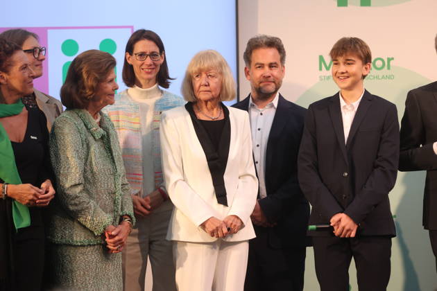 Queen Silvia of Sweden, Countess Bettina Bernadotte, and Monika Brandt at the Mentor Future Prize award ceremony during the Mentor Foundation’s anniversary celebration on Mainau Island, Mainau, October 8, 2026 Copyright: xAgenturxMatthiasxWehnertx xM.xGränzdörferx