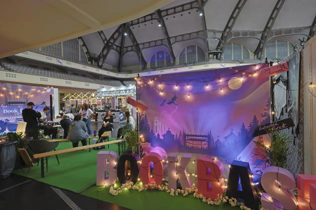Frankfurt Impressions 10 08 2026 For the 78th Frankfurt Book Fair, the Festhalle—featuring the Community Stage and New Adult—opens its doors to all visitors today, Friday, starting at 11 a.m. Frankfurt am Main, Hesse, Germany