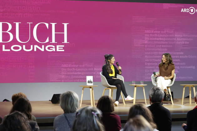 Frankfurt Impressions 10 08 2026 The 78th Frankfurt Book Fair provides a stage for many things here: the Literature Stage, ARD Kultur, the Book Lounge, and the German Book Prize. Winner Shida Bazyar discusses her book *Die Lücken* with host Mona Ameziane. Frankfurt am Main, Hesse, Germany