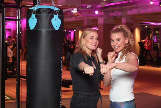 Actress Andrea Lüdke with boxer Natalie Zimmermann; fitness equipment instead of a red carpet—the Sports Club’s 20th fitness studio opened in Hamburg’s Poppenbüttel district, where celebrity guests immediately tried out the fitness and wellness equipment, including the ladies’ area, saunas, and relaxation pool, spread across 5,000 square meters, Hamburg, October 8, 2026