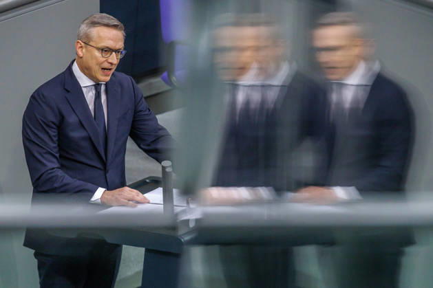 Bundestag: Karsten Wildberger (CDU), Federal Minister for Digital Affairs and State Modernization, at the German Bundestag on October 9, 2026, in Berlin, Berlin, Berlin, Germany, Bundestag