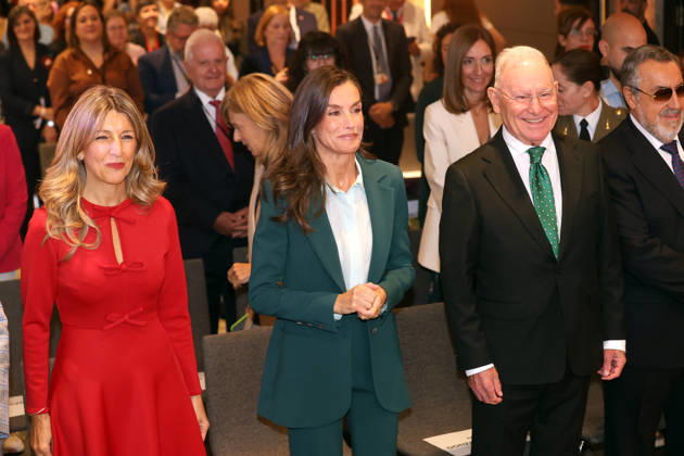 Queen Letizia Presides Over the Official Ceremony for World Mental Health Day 2026 The Minister of Labor and Social Economy, Yolanda Díaz, Queen Letizia, the president of the Spanish Mental Health Confederation, Nel A. González Zapico, and the president of ONCE, Miguel Carballeda Pineiro, during the official ceremony for World Mental Health Day 2026 at the Hotel Ilunion Atrium on October 9, 2026, in Madrid, Spain. Organized by the Spanish Mental Health Confederation, the event will be held under the slogan Match Your Mental Health, in collaboration with the Ministry of Social Rights, Consumer Affairs, and the 2030 Agenda and the ONCE Foundation. CELEBRITIES QUEEN ROYALTY HEALTH MENTAL HEALTH Raú Madrid Madrid, Spain Copyright: xRaulxTerrelx 7830610