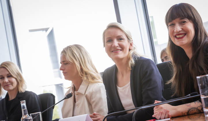 Schwerdtner Reichinnek Social Advice EUR, Germany, Berlin, October 9, 2026 Nicole Gohlke, Verena Bentele (VDK), Ines Schwerdtner, and Heidi Reichinnek, Social Policy Advisory Council. The Left Party parliamentary group in the Bundestag is hosting a conference on social security and solidarity across society, with participants from the political and civil society sectors.