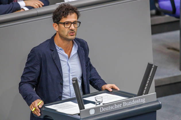Bundestag Luigi Pantisano The Left in the German Bundestag on October 9, 2026, in Berlin, Berlin, Germany, Bundestag