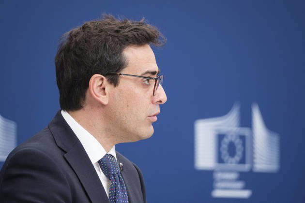 Stephane Sejourne During Critical Raw Materials Announcement - Brussels Stephane Sejourne, vice-president of the European Commission responsible for prosperity and industrial strategy, speaks to media at the Berlaymont building, headquarters of the European Commission in Brussels, Belgium on October 9, 2026. The European Commission approves 46 new strategic projects focused on extraction, processing and recycling of critical raw materials across the EU to meet 2030 targets set by the Critical Raw Materials Act, aiming to reduce dependence on single suppliers and strengthen value chains in batteries, defense, aerospace and permanent magnets sectors. The decision follows RESourceEU mobilizing over 2 billion euros in financial support and comp Copyright: xANDBZ ABACAx