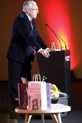 Frankfurt Impressions, October 9, 2026: At the 78th Frankfurt Book Fair in 2026, the Julius Campe Prize—99 bottles of wine—will be awarded to Thomas Sachsenmeier. Foreword by Tim Jung, Publishing Director, Hoffmann und Campe, Frankfurt am Main, Hesse, Germany