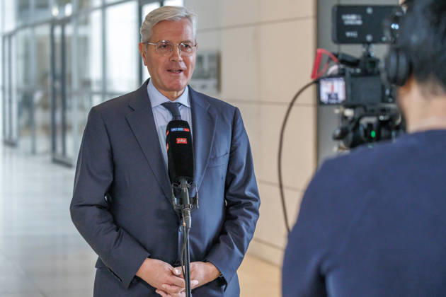 Norbert Roettgen of the CDU in an interview at the German Bundestag on October 9, 2026, in Berlin, Berlin, Berlin, Germany, Bundestag