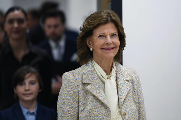 Ceremonial dedication of the new Luisen Gymnasium school building on October 9, 2026, in Düsseldorf: Her Majesty Queen Silvia of Sweden xRx