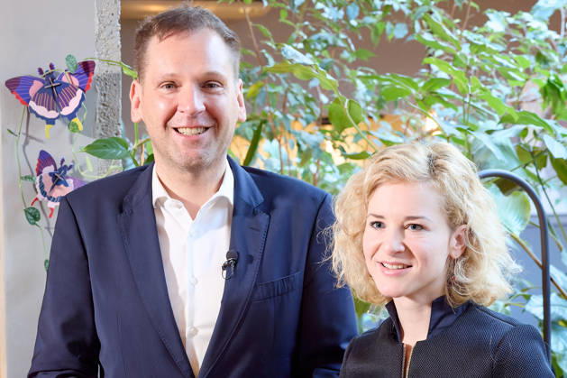 - Wien 09.10.2026 - Nach den gestrigen Entscheidungen um die interimistische Parteiführung der Bundes-SPÖ gab es heute im Hotel Gilbert eine Pressekonferenz der neuen geschäftführenden Dopplspitze der SPÖ die bis Anfang 2027 die Geschäfte leiten wird bis ein neuer SPÖ Bundesparteivorstand gewählt wird. PHOTO: Die Übergangsvorsitzenden der SPÖ, Klubobmann Philip Kucher (L), Frauenchefin Eva-Maria Holzleitner beim Pressegspräch. Vienna (AUSTRIA) - Following yesterday’s decisions regarding the interim leadership of the federal SPÖ, a press conference was held today at the Hotel Gilbert by the SPÖ’s new co-leadership team, which will manage the party’s affairs until early 2027, when a new federal executive committee of the SPÖ is elected.
