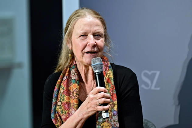 Frankfurt Book Fair 2026: Children s book author Cornelia Funke at the Frankfurt Book Fair on October 9, 2026 20261009MWI153940