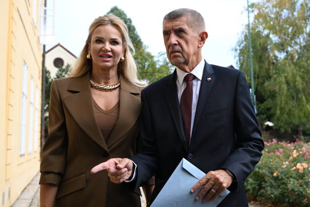 The two-day elections to municipal assemblies started in the Czech Republic together with the first round of the elections to one-third of the Senate, on October 9, 2026. On the photo is seen Czech Prime Minister Andrej Babis (ANO) and his wife Monika Babisova, in Pruhonice, Czech Republic. (CTKxPhoto KaterinaxSulova) CTKPhotoP2026100904868  CTKPhotoP2026100904868