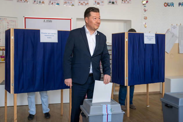 The two-day elections to municipal assemblies started in the Czech Republic together with the first round of the elections to one-third of the Senate, on October 9, 2026. On the photo votes Tomio Okamura, chairman of the SPD and Speaker of the Chamber of Deputies, in Prague, Czech Republic. (CTKxPhoto OndrejxDeml) CTKPhotoP2026100905195  CTKPhotoP2026100905195