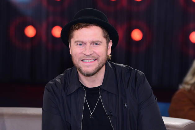 Johannes Oerding during the NDR Talk Show on October 9, 2026, at NDR Studio Lokstedt in Hamburg, Germany; NDR Talk Show in Hamburg, Germany