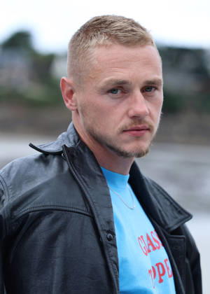 Ben Hardy by the seawater pool on L Écluse Beach during the 37th Dinard British and Irish Film Festival, France, on October 9, 2026. Denis Guignebourg, Bestimage. 37th Dinard British Irish Film Festival on October 9, 2026, in Dinard, France. Dinard, France Copyright: xDenisxGuignebourgx xBestimagexDenisxGuignebourgx xBestimagex