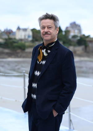 Thibault de Montalembert by the seawater pool on L Ecluse Beach during the 37th Dinard British and Irish Film Festival, France, on October 9, 2026. Denis Guignebourg, Bestimage. 37th Dinard British Irish Film Festival on October 9, 2026, in Dinard, France. Dinard, France Copyright: xDenisxGuignebourgx xBestimagexDenisxGuignebourgx xBestimagex