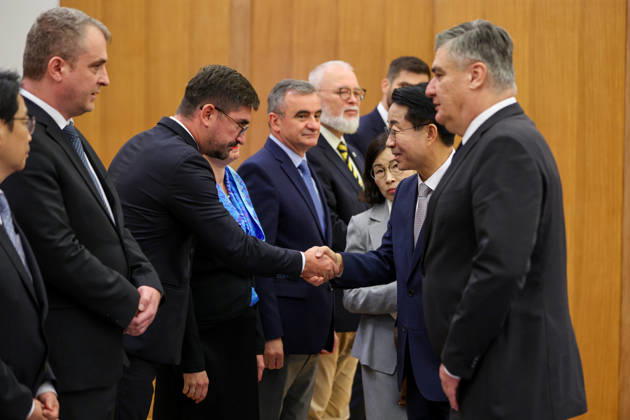 Croatian President Milanovic hosts South Korean parliament speaker Croatian President Zoran Milanovic hosted Cho Jeong-sik, Speaker of the National Assembly of the Republic of Korea, in Zagreb, Croatia on October 9, 2026. MatijaxHabljak PIXSELL
