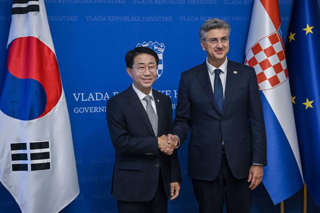 Croatian PM Plenkovic meets South Korean parliament speaker Croatian Prime Minister Andrej Plenkovic met with Cho Jeong-sik, Speaker of the National Assembly of the Republic of Korea, at the Banski dvori government headquarters in Zagreb, Croatia on October 9, 2026. NevaxZganec PIXSELL
