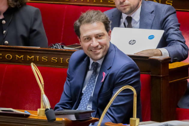 Paris, France le 9 Octobre, 2026 - Examen en seance a l assemblee nationale de la proposition de loi apportant une reponse integrale au phenomene des violences sexuelles et sexistes contre les femmes et les enfants - Christopher Weissberg POLITIQUE, ASSEMBLEE NATIONALE, EXAMEN DE LOI, LEGISLATIF, LOI INTEGRALE, VIOLENCES SEXUELLES Copyright: xVincentxIsorex