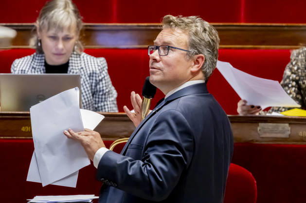 Paris, France le 9 Octobre, 2026 - Examen en seance a l assemblee nationale de la proposition de loi apportant une reponse integrale au phenomene des violences sexuelles et sexistes contre les femmes et les enfants - Guillaume Gouffier Valente POLITIQUE, ASSEMBLEE NATIONALE, EXAMEN DE LOI, LEGISLATIF, LOI INTEGRALE, VIOLENCES SEXUELLES Copyright: xVincentxIsorex