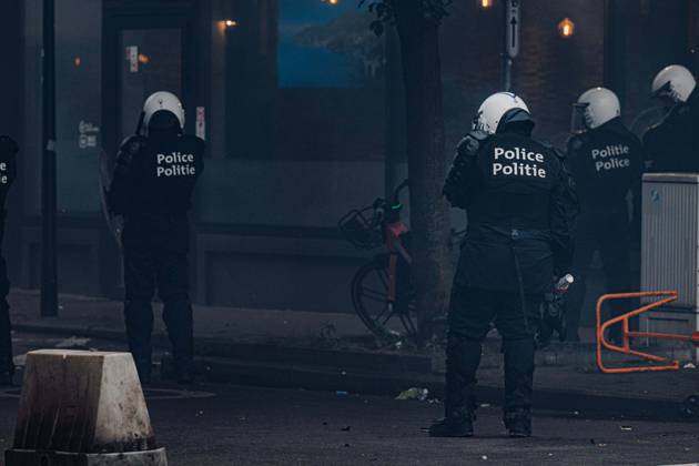 Police officers pictured during a national manifestation against the Federal Government s budgetary measures, under the Keep your hands out of our pockets! (Blijf uit onze zakken! - Pas dans nos poches) moniker, organised by the trade unions on Friday 9 October 2026 in Brussels. EMILExWINDAL 189265672