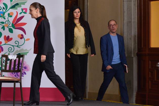 October 9, 2026: TO-45414-MEXICO , September 10, 2026. Mexican President Claudia Sheinbaum spoke about heavy rains in various states and national politics during the "People& 039;s Conference" at the National Palace in Mexico City. Clasos.com.mx - ZUMAcs4_ 20261009_faa_cs4_005 Copyright: xJavierxLiraxOterox
