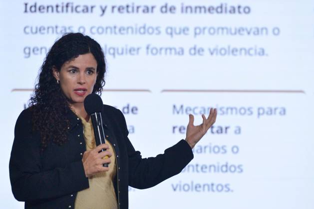 October 9, 2026: TO-45414-MEXICO , September 10, 2026. Luisa Mar& xed;a Alcalde, Legal Counsel to the Mexican Federal Executive, spoke about digital laws and national policy during the "People& 039;s Conference" at the National Palace in Mexico City. Clasos.com.mx. - ZUMAcs4_ 20261009_faa_cs4_029 Copyright: xJavierxLiraxOterox